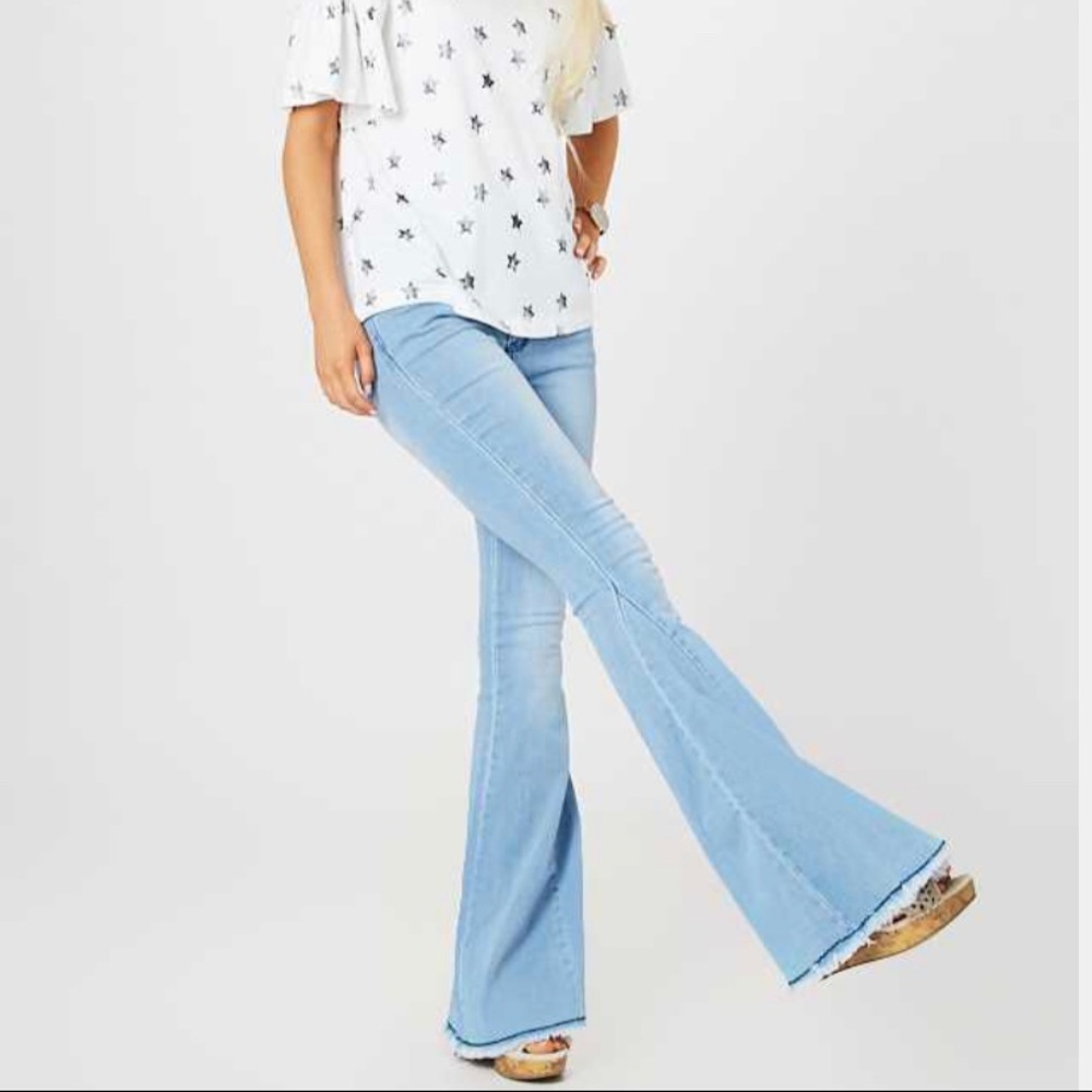 Altar’d State Tennley Flare Jeans